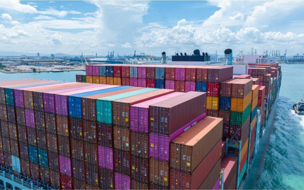 uniserve sea freight containers how to choose the right one for you 1080x675